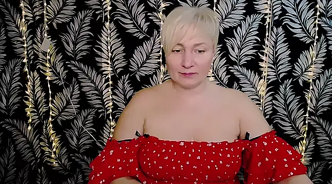 Snapshot of Olivia_playful chatting on 02/28/25, 03:37 Olivia playful online show from 02/28/25, 03:37