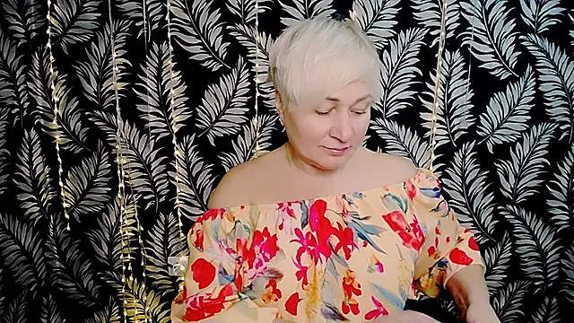 Olivia playful online show from 02/09/26, 12:25