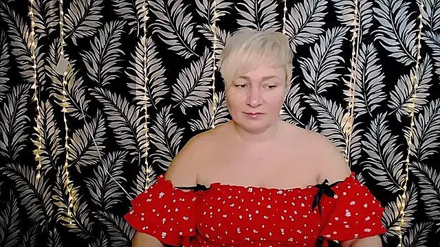 Snapshot of Olivia_playful chatting on 02/28/25, 12:31 Olivia playful online show from 02/28/25, 12:31