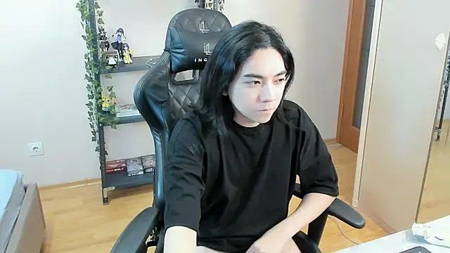 Snapshot of Judame_Aoi chatting on 02/26/25, 11:41 Judame Aoi online show from 02/26/25, 11:41