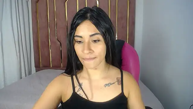Snapshot of Chanel-24 chatting on 02/25/25, 04:24 Chanel-24 online show from 02/25/25, 04:24