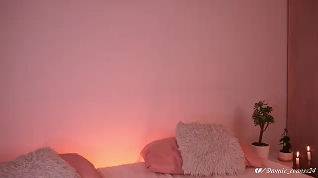 annie24 evans online show from 03/19/25, 11:57