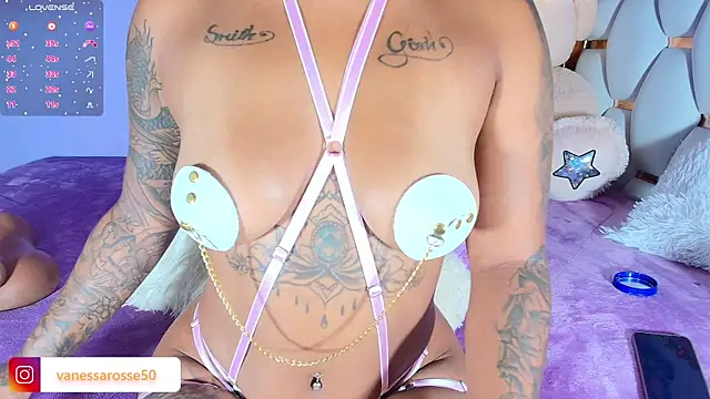 Julieth Rossi online show from 01/13/26, 04:38