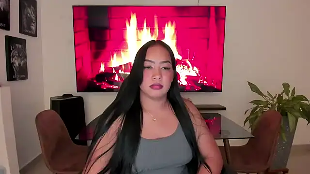 brunetenikole02 online show from 10/26/25, 02:12