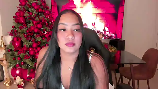 brunetenikole02 online show from 12/19/25, 02:37