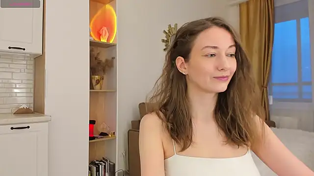 Kelly Summers online show from 03/04/25, 03:59