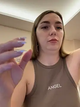 Snapshot of Janeee chatting on 01/17/25, 09:39 Janeee online show from 01/17/25, 09:39