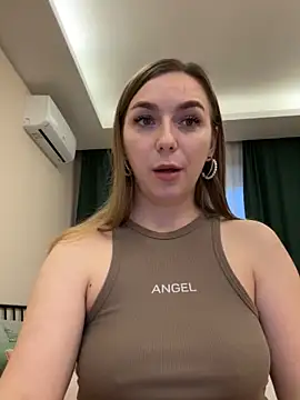 Snapshot of Janeee chatting on 01/21/25, 02:15 Janeee online show from 01/21/25, 02:15