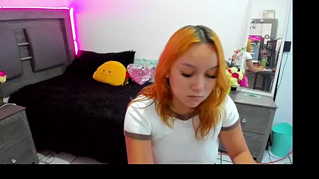 Cherrynoa online show from 11/09/25, 11:20