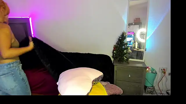 Cherrynoa online show from 12/21/25, 02:35