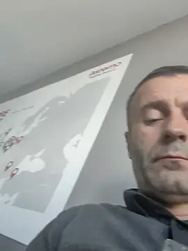 Snapshot of muscularsexy chatting on 07/15/26, 07:26 muscularsexy online show from 07/15/26, 07:26