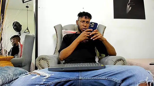 santhi lee online show from 03/21/25, 03:55