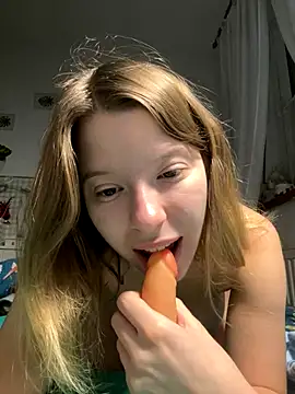 kimczii online show from 12/19/25, 07:33