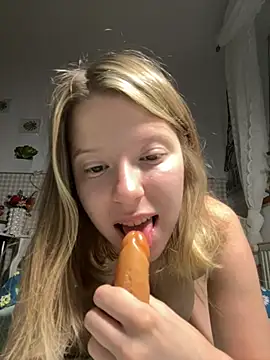 kimczii online show from 07/08/26, 06:14