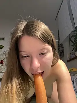 kimczii online show from 03/25/26, 07:19