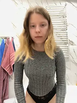kimczii online show from 04/23/26, 05:58