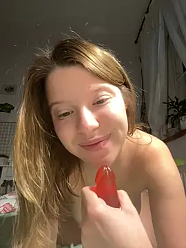 Snapshot of kimczii chatting on 02/20/25, 07:34 kimczii online show from 02/20/25, 07:34