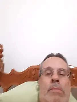 Snapshot of luiz303030 chatting on 11/01/25, 10:03 luiz303030 online show from 11/01/25, 10:03