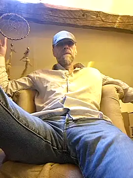 eddouxxx78 online show from 04/03/26, 01:06