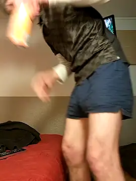 eddouxxx78 online show from 12/11/24, 04:31