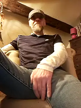 eddouxxx78 online show from 04/24/26, 03:41