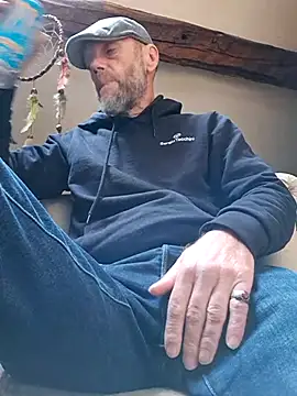 eddouxxx78 online show from 11/02/25, 10:53