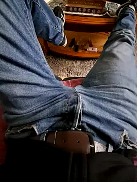 eddouxxx78 online show from 01/11/25, 10:19