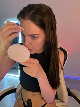 julia fly online show from 03/21/26, 09:14