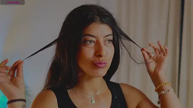 anabelcurvy online show from 10/21/25, 07:02