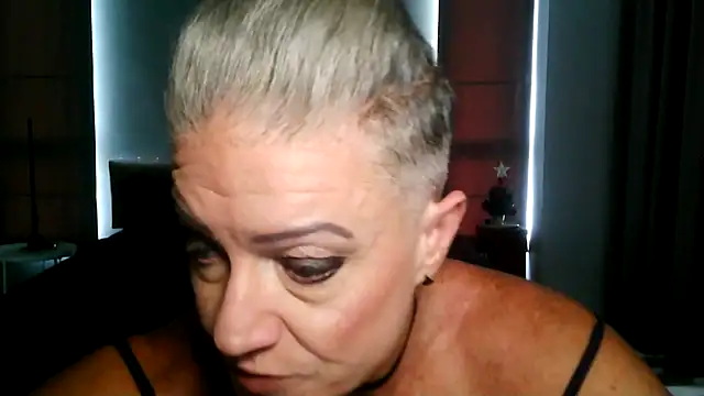 Devon2020 online show from 12/16/25, 09:57