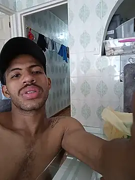 Snapshot of Criistianprado19cm chatting on 05/15/26, 05:44 Criistianprado19cm online show from 05/15/26, 05:44
