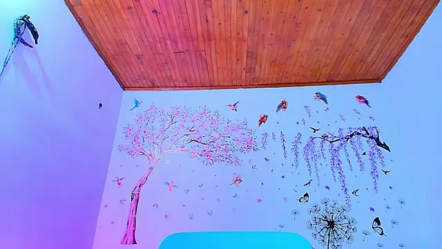 Snapshot of Sofiia_Diiaz chatting on 10/28/25, 02:23 Sofiia Diiaz online show from 10/28/25, 02:23