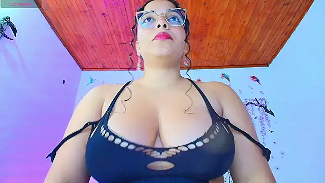 Sofiia Diiaz online show from 03/13/26, 12:26