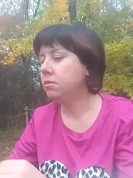 explored romantic online show from 10/07/25, 01:01
