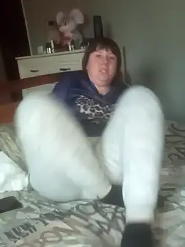 explored romantic online show from 11/07/25, 12:31