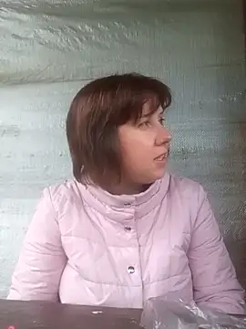 explored romantic online show from 10/05/25, 11:56