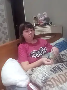 explored romantic online show from 11/04/25, 08:34