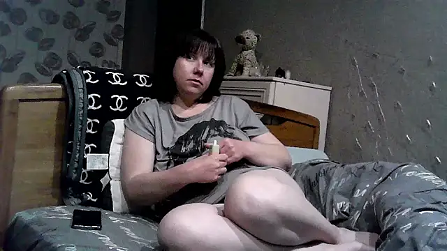 explored romantic online show from 03/18/25, 04:39