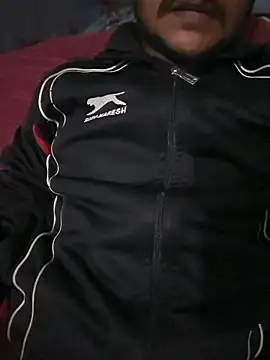 Itsdesi boy online show from 01/12/26, 04:03