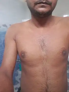 Itsdesi boy online show from 04/12/26, 01:42
