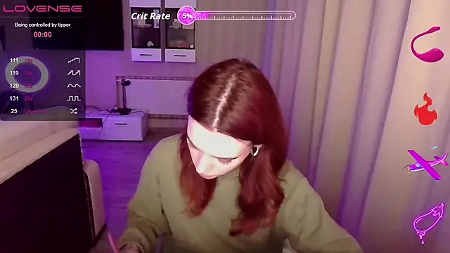 Snapshot of RinaDevil chatting on 10/28/25, 05:12 RinaDevil online show from 10/28/25, 05:12