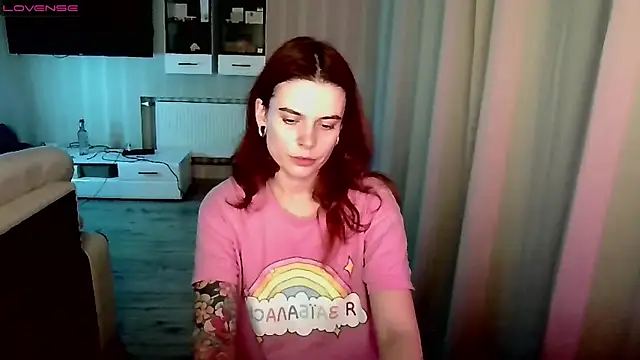 Snapshot of RinaDevil chatting on 11/14/25, 02:54 RinaDevil online show from 11/14/25, 02:54