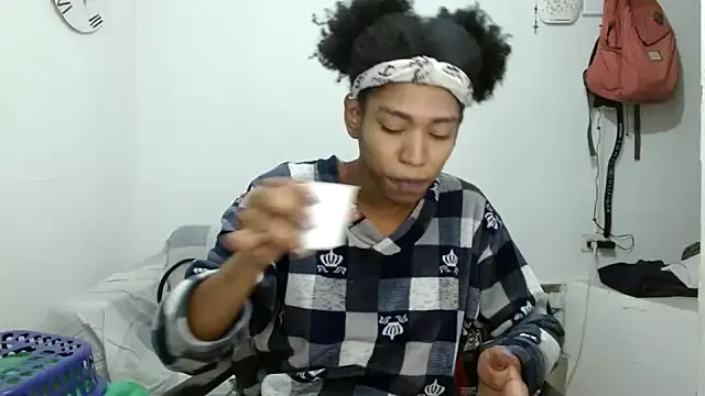 Snapshot of angelamarie1 chatting on 11/09/25, 03:10 angelamarie1 online show from 11/09/25, 03:10