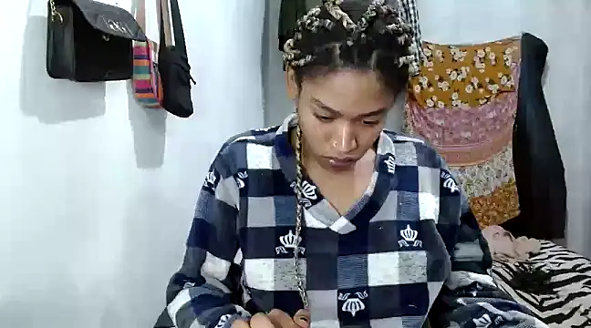 Snapshot of angelamarie1 chatting on 03/09/25, 01:46 angelamarie1 online show from 03/09/25, 01:46