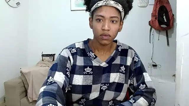 angelamarie1 online show from 02/27/26, 08:30