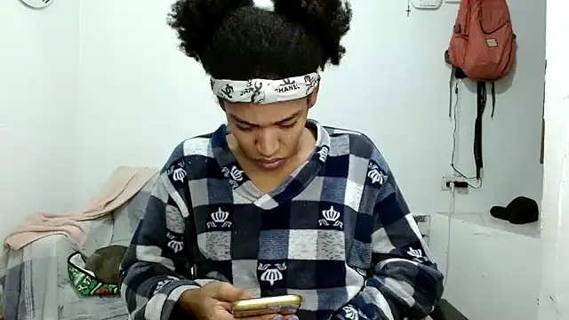 Snapshot of angelamarie1 chatting on 10/30/25, 09:07 angelamarie1 online show from 10/30/25, 09:07