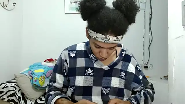 angelamarie1 online show from 02/09/26, 12:03