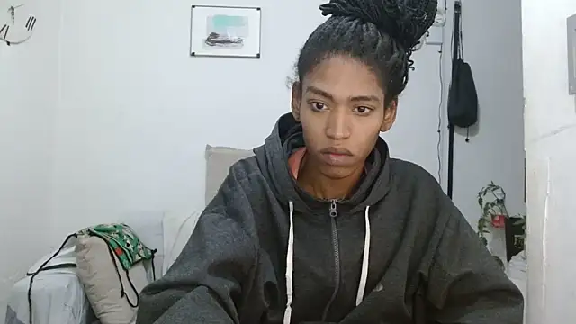 angelamarie1 online show from 07/10/26, 08:58