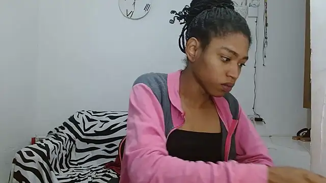 angelamarie1 online show from 06/01/26, 11:54