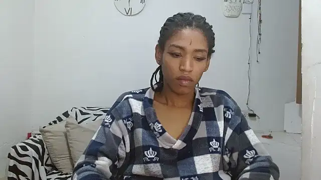 angelamarie1 online show from 05/23/26, 07:07